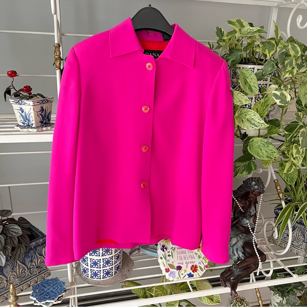 Dana Buchman Vibrant Pink Blazer